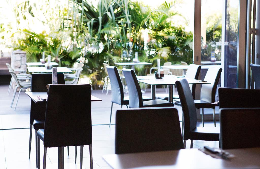 Villa Noosa Hotel Noosaville Ngoại thất bức ảnh