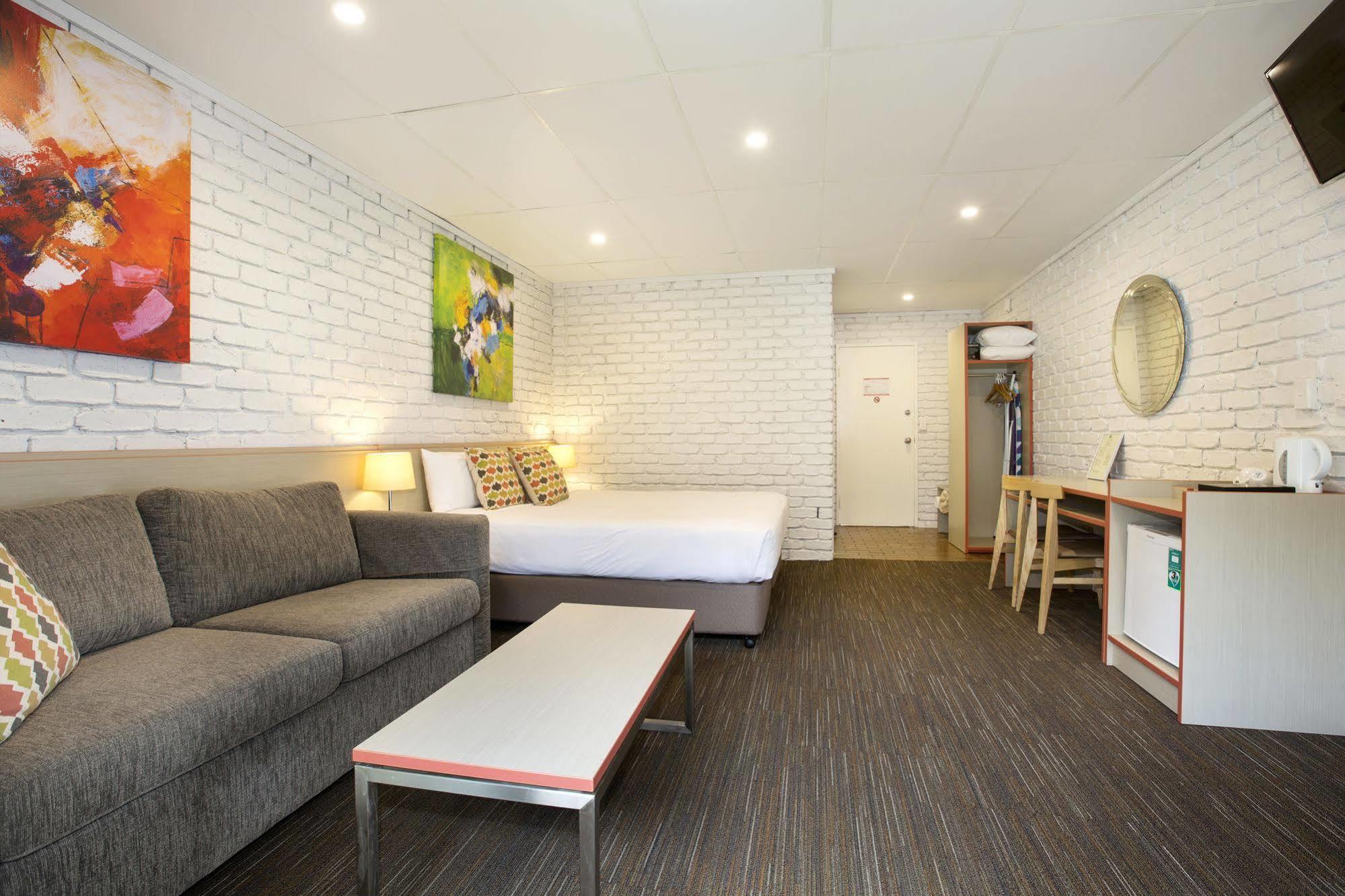Villa Noosa Hotel Noosaville Ngoại thất bức ảnh